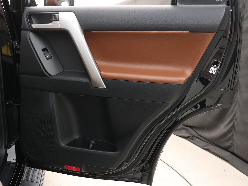 右後ろドアリム！