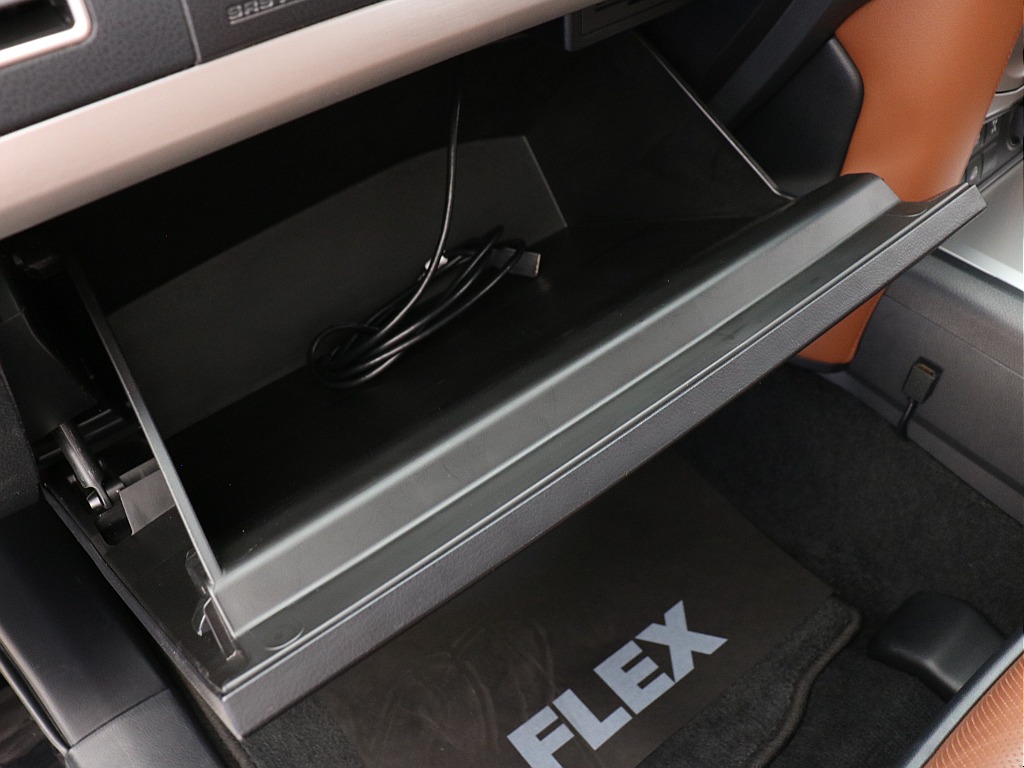 グローブボックス！