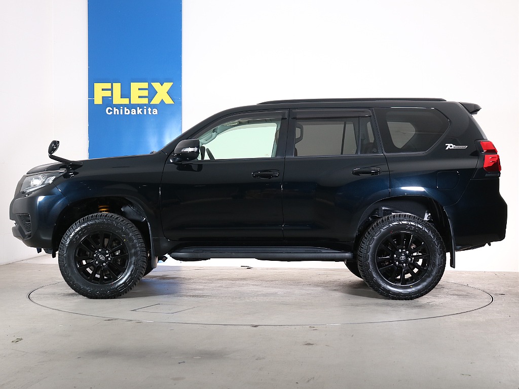 外装に目立った傷等は無く綺麗な状態を維持しております！