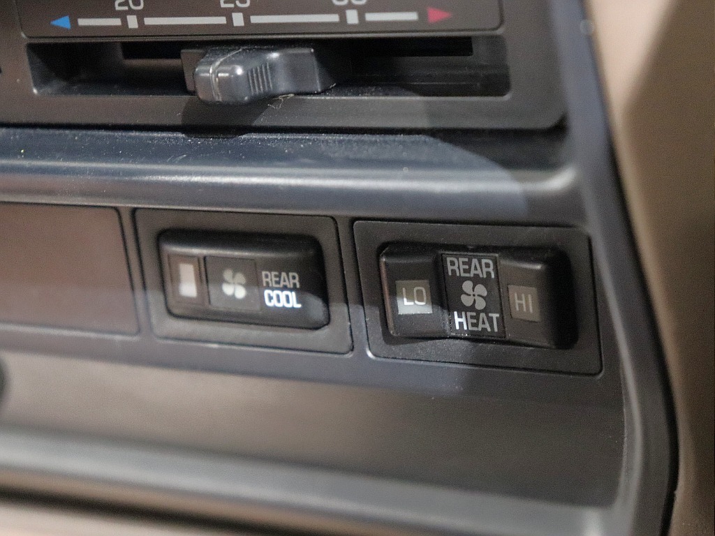 Renoca WONDER/H7 LC80 VX-LTD・ブラックカスタム♪