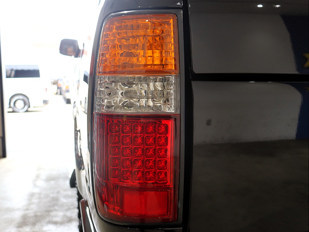 Renoca WONDER/H7 LC80 VX-LTD・ブラックカスタム♪