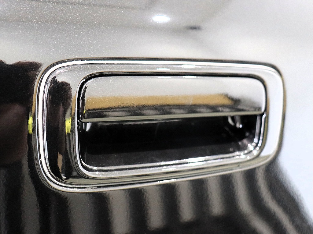 Renoca WONDER/H7 LC80 VX-LTD・ブラックカスタム♪