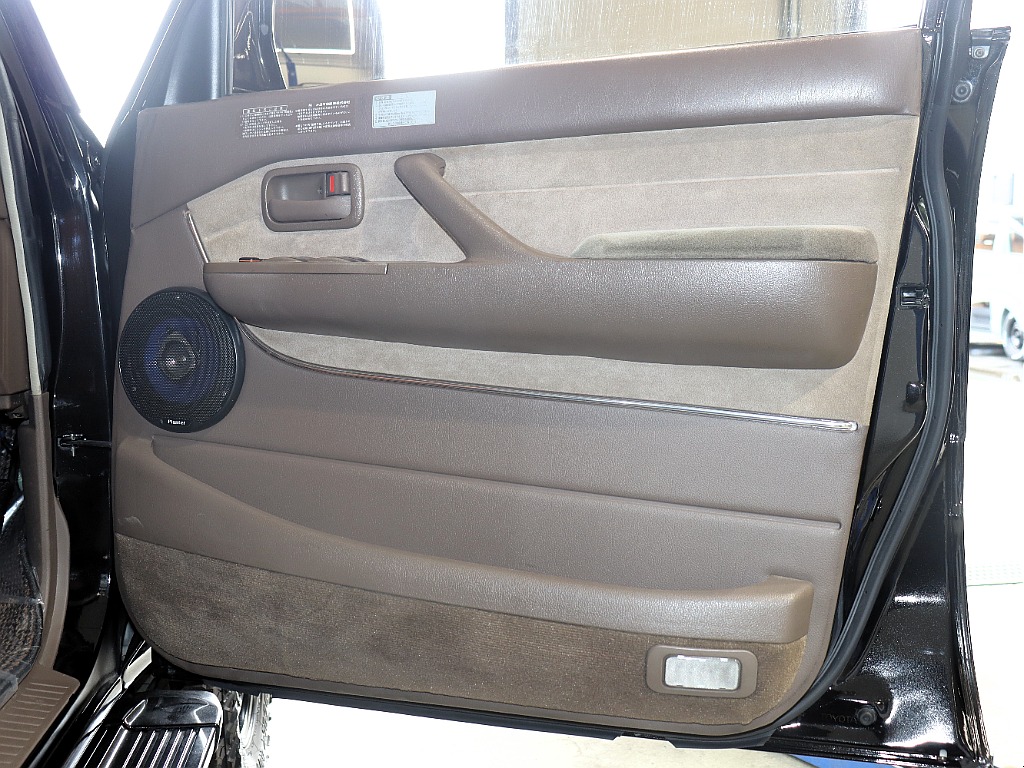 Renoca WONDER/H7 LC80 VX-LTD・ブラックカスタム♪