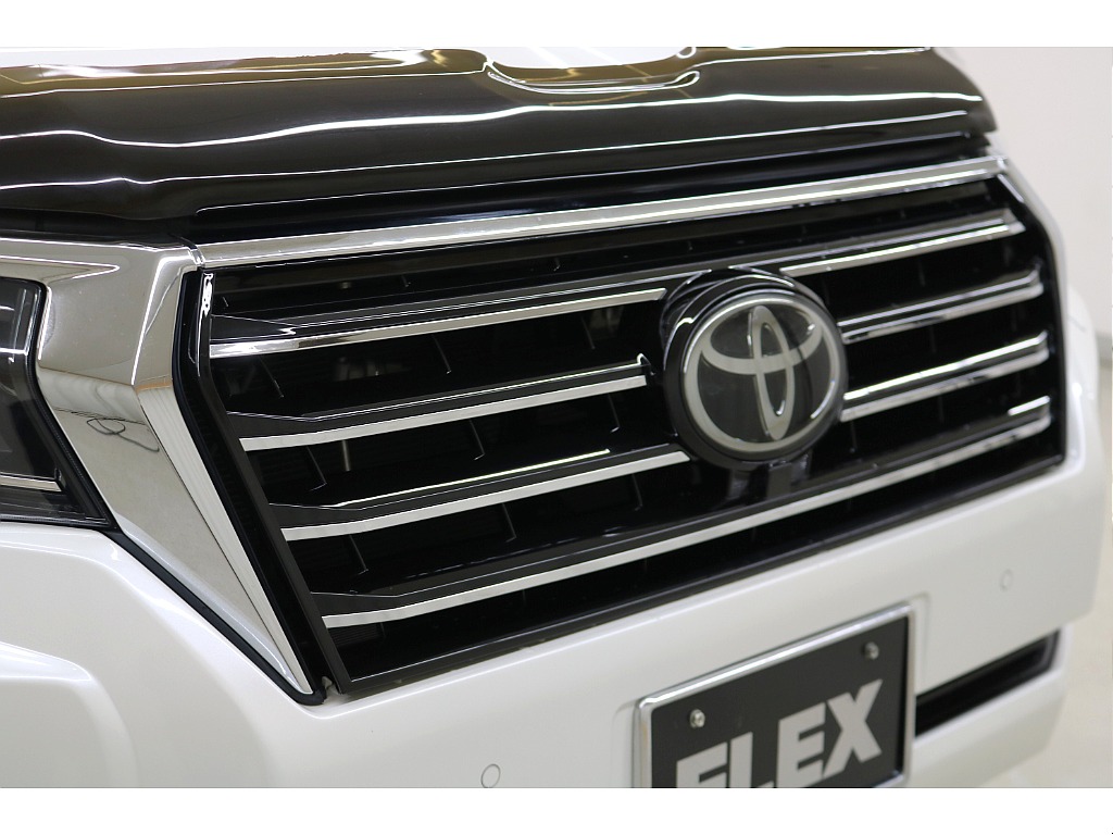 新品オリジナルフロントグリル☆