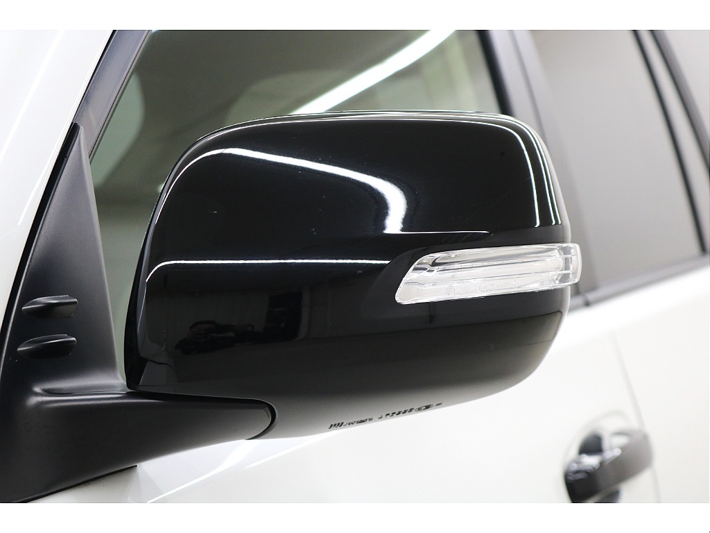 ドアミラーカバー（ブラック）☆