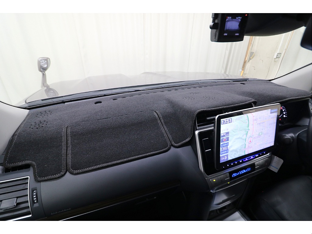 ダッシュボードマット☆