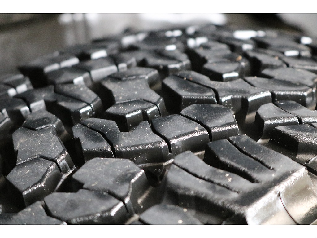 ＢＦグッドリッチＫＯ２　ＡＴタイヤ×ＭＣＬＩＭＢ　ＫＡＮＯＮＥ１７インチＡＷ☆