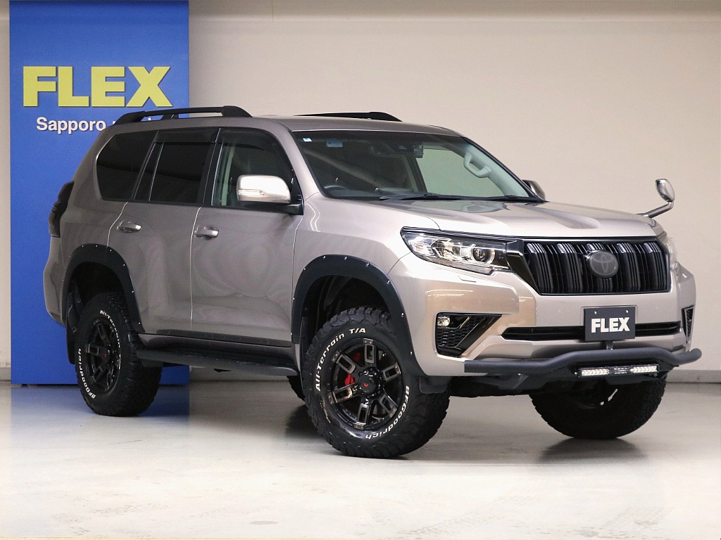 リフトＵＰ☆ダブルエイトオーバーフェンダー☆ＪＡＯＳスキッドバー（ブラック）☆ＩＰＦ製ＬＥＤバー☆ＬＥＤテールランプ（スモーク）☆ＬＥＤリフレクター☆柿本マフラー☆