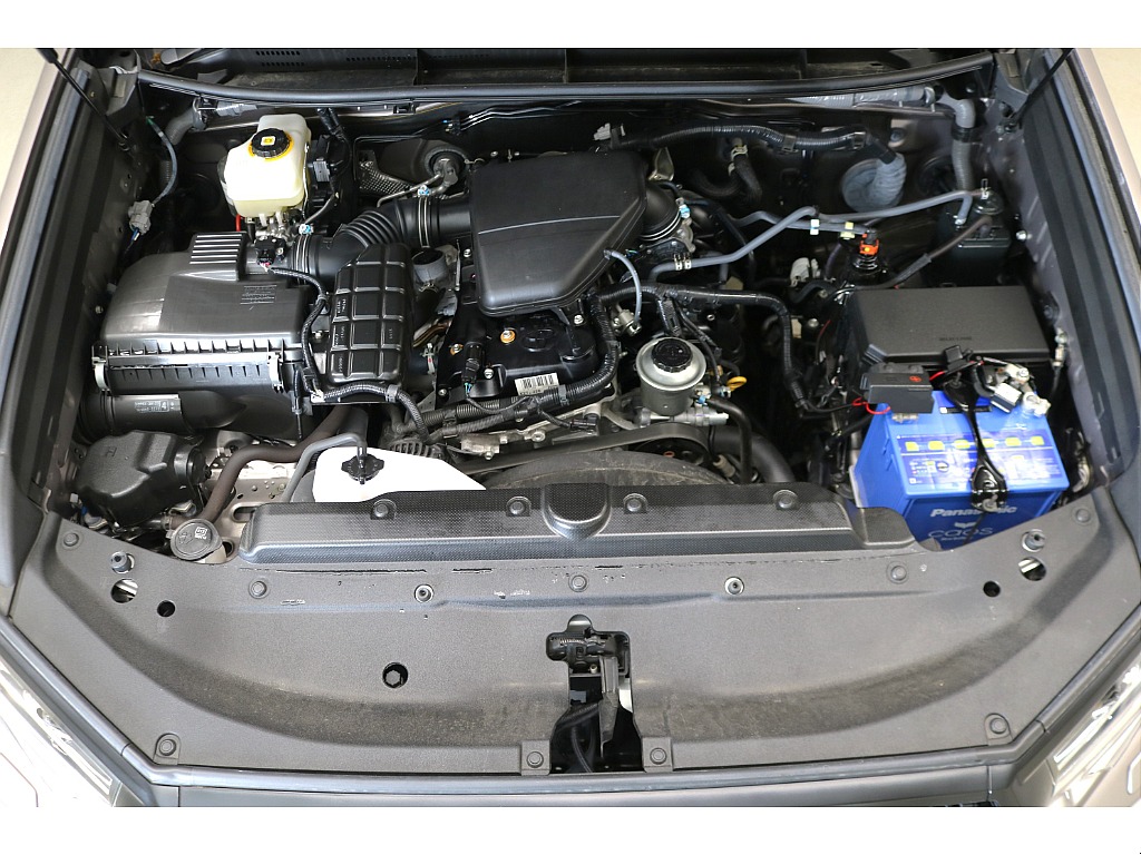 エンジンルームになります☆