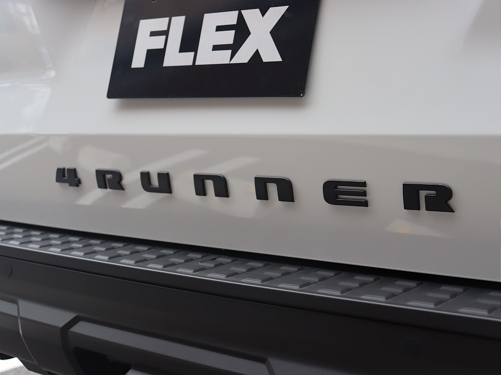 ４RUNNERエンブレム！