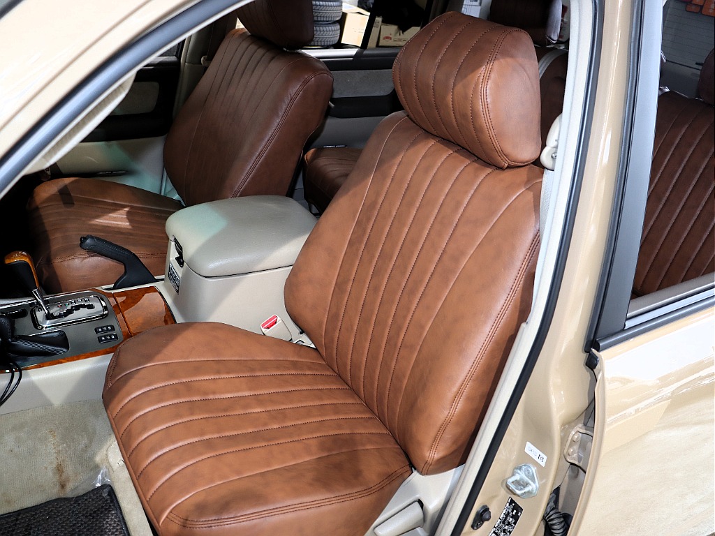 トヨタ ランドクルーザー100(12枚目)