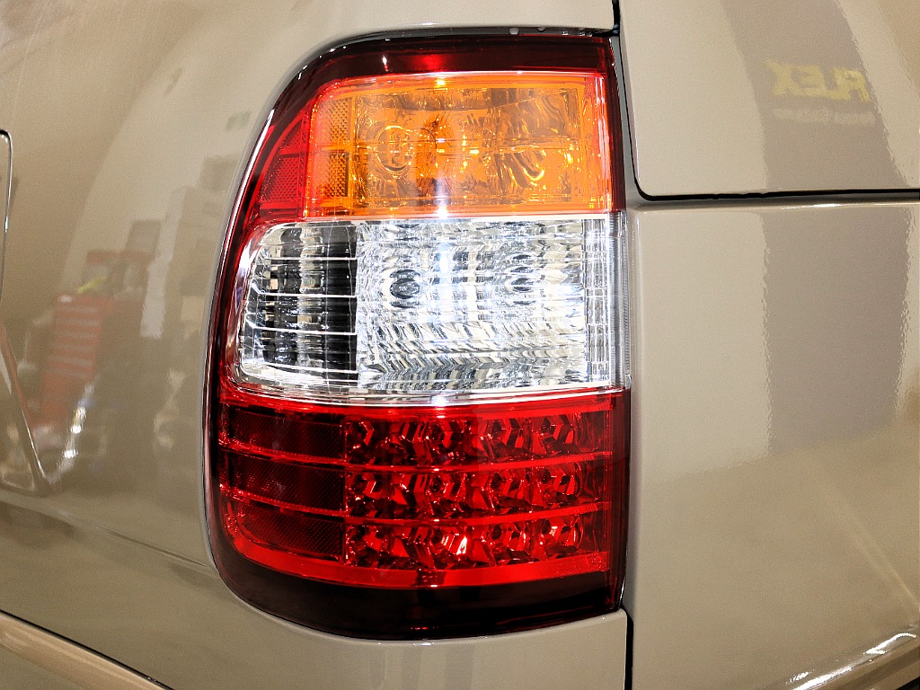 トヨタ ランドクルーザー100(45枚目)