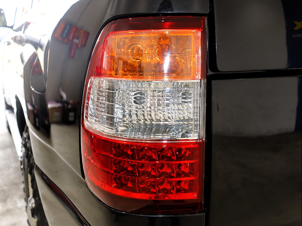 トヨタ ランドクルーザー100(41枚目)