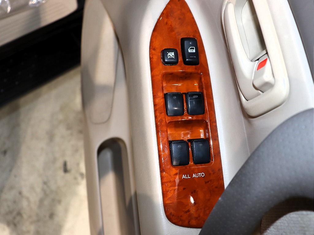 トヨタ ランドクルーザー100(54枚目)