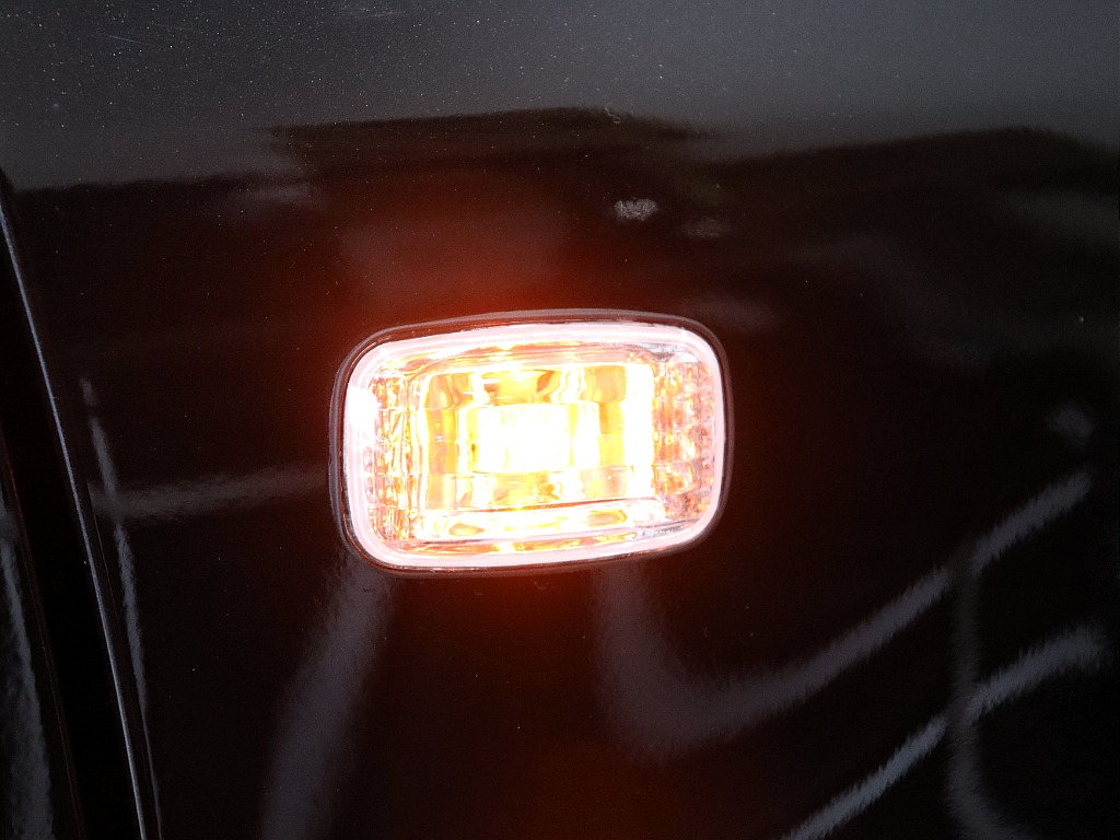 トヨタ ランドクルーザー100(55枚目)