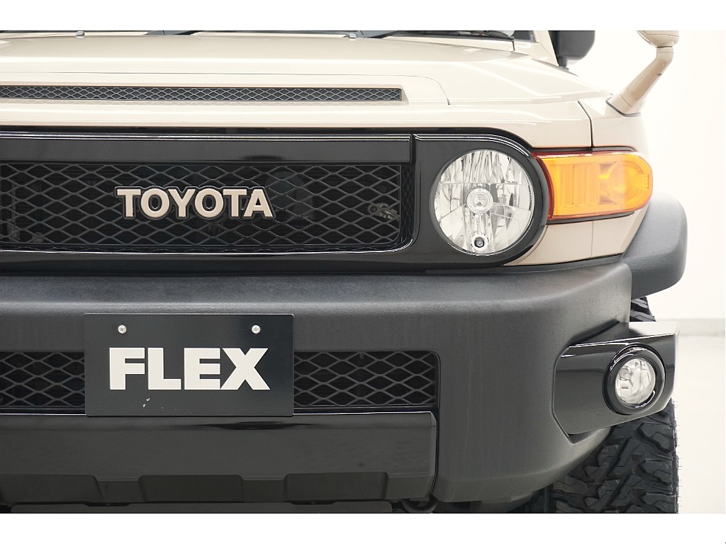 本州仕入れ☆各所ブラックアウト☆新品２インチリフトＵＰ☆オプションフロントフォグランプ☆新品バックカメラカバー☆新品タイヤ＆ホイール☆新品エンハンスナット☆