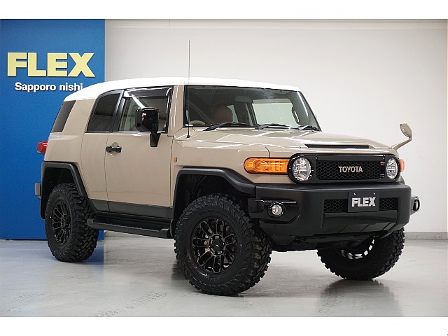 各所ブラックアウト☆新品２インチリフトＵＰ☆オプションフロントフォグランプ☆新品バックカメラカバー☆新品タイヤ＆ホイール☆新品エンハンスナット☆