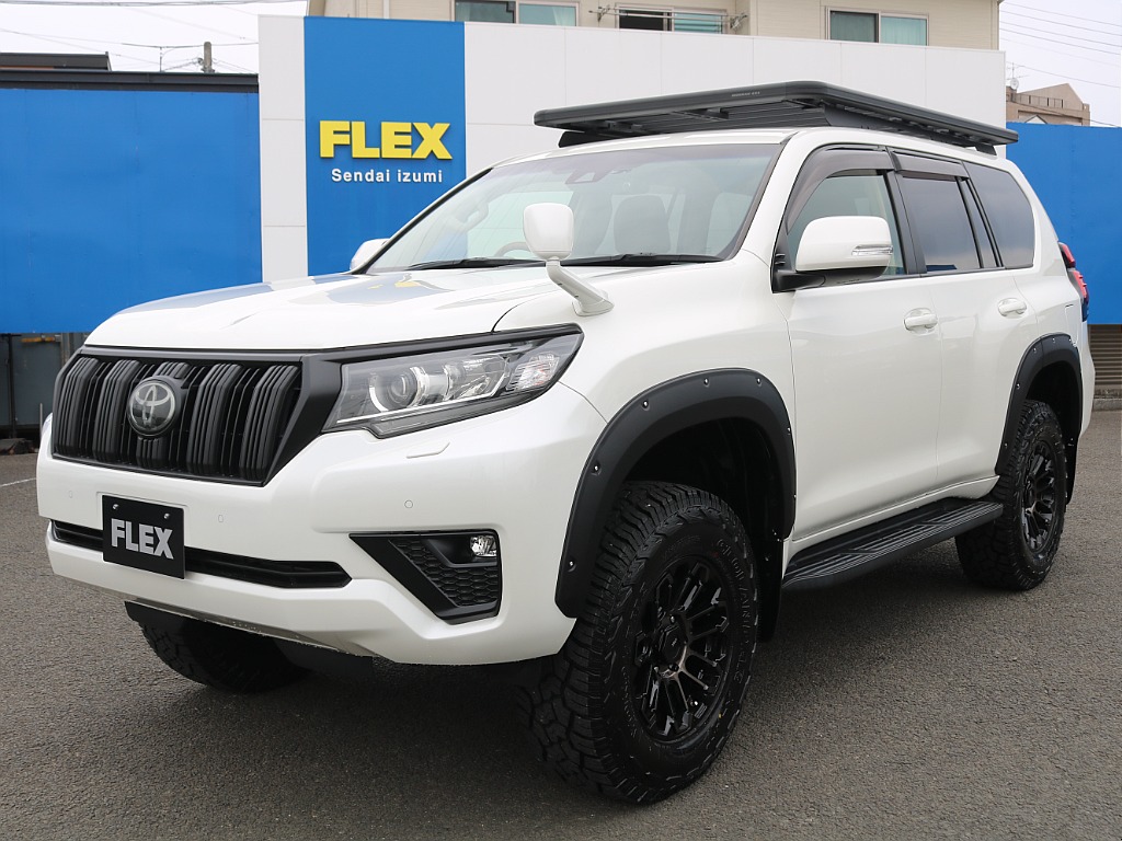 実際にご来店が難しい、遠方にお住まいのお客様もご安心ください！お電話やメールにてお車のご説明、ご覧になりたい箇所の追加画像、お見積書の郵送、と当店スタッフが丁寧に対応させていただきます♪