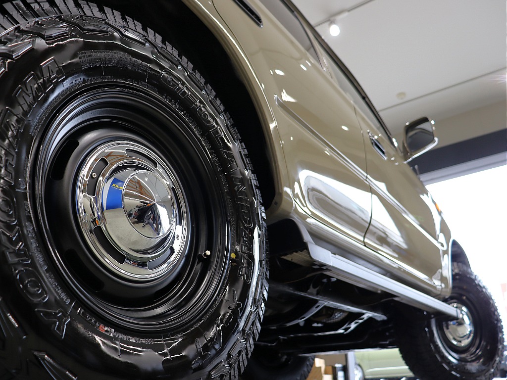 Renoca　AMERICAN CLASSIC/丸目フェイス×プエブロベージュペイント♪クラシックカスタム♪アルパイン製新品9インチディスプレイオーディオ♪