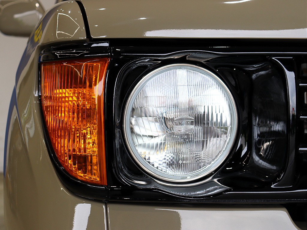 Renoca　AMERICAN CLASSIC/丸目フェイス×プエブロベージュペイント♪クラシックカスタム♪アルパイン製新品9インチディスプレイオーディオ♪
