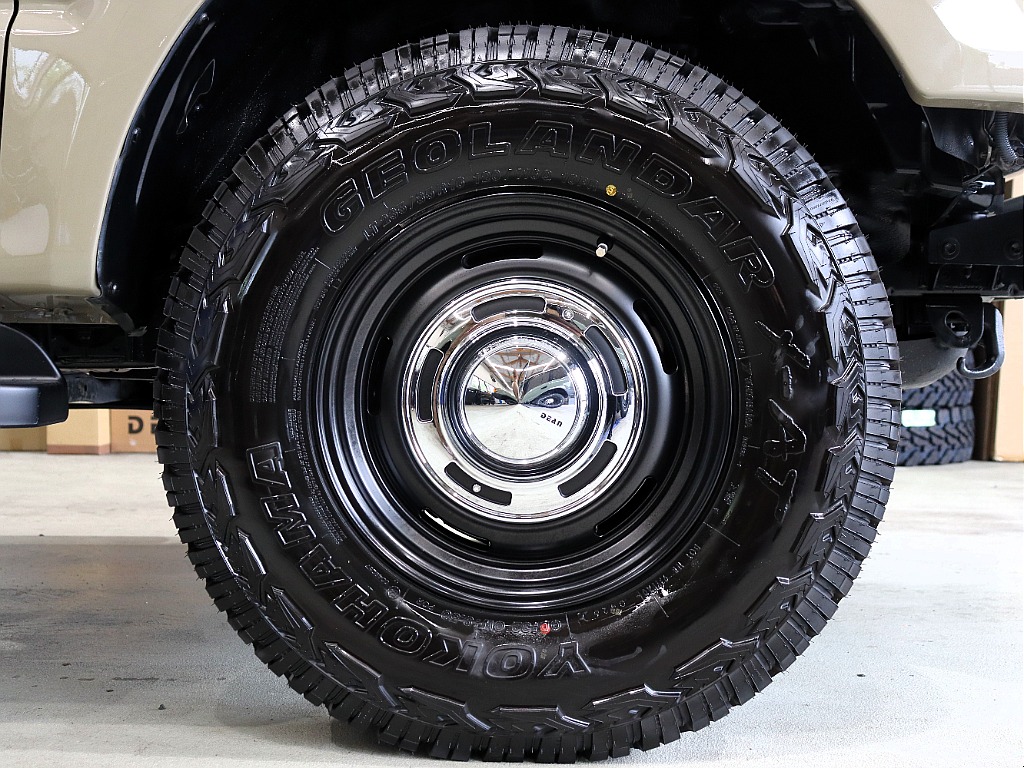 Renoca　AMERICAN CLASSIC/丸目フェイス×プエブロベージュペイント♪クラシックカスタム♪アルパイン製新品9インチディスプレイオーディオ♪
