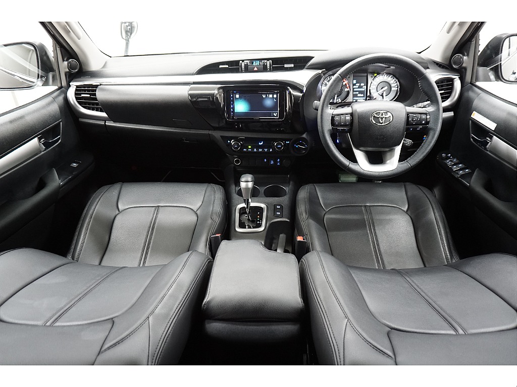 内装は当店にてルームクリーニング済みとなりますので綺麗な状態です♪