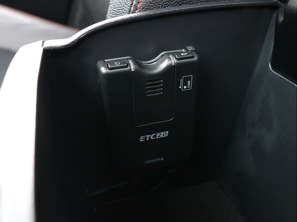 2.0ETC車載器装備！