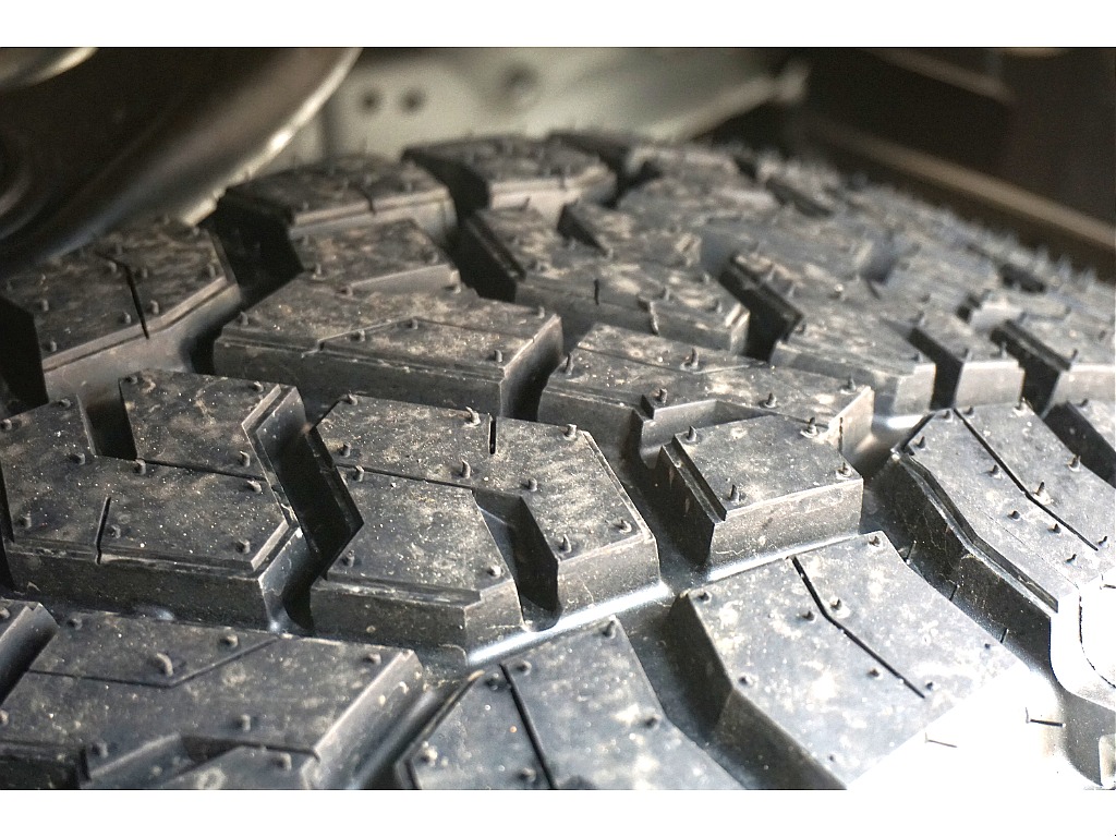 新品ＴＯＹＯオープンカントリーRT TRAILタイヤ×新品FLEX ORIGINAL XELF 02☆新品FLEX ORIGINAL ENHANCED NUTS BK☆