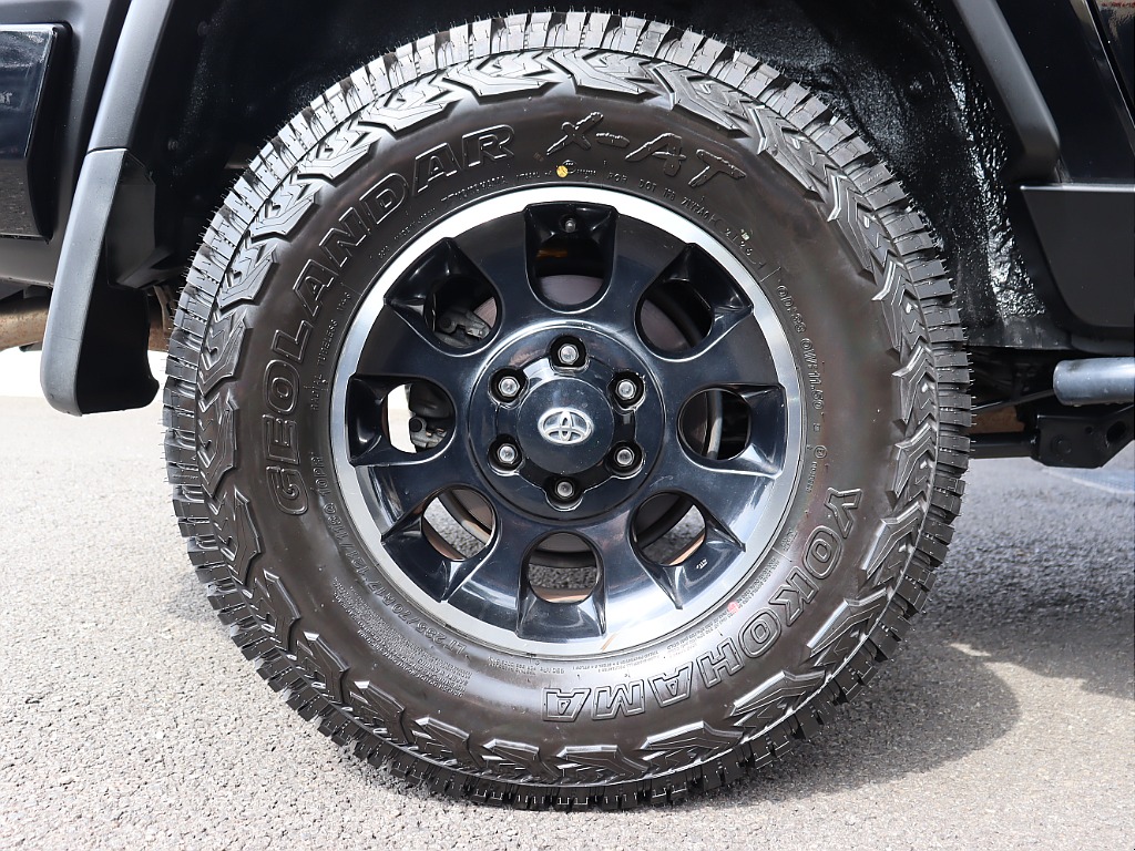 新品：YOKOHAMAジオランダーX-AT×ブラックカラーパッケージ