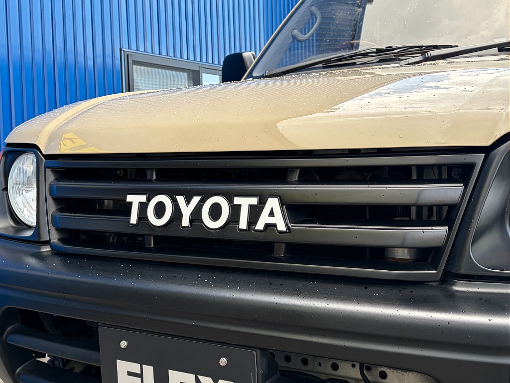 2000 Toyota Land Cruiser Prado 90 