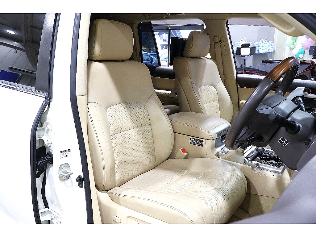 遠方納車可能！陸送納車可能！お気軽にお問い合わせください　TEL:028-649-1333