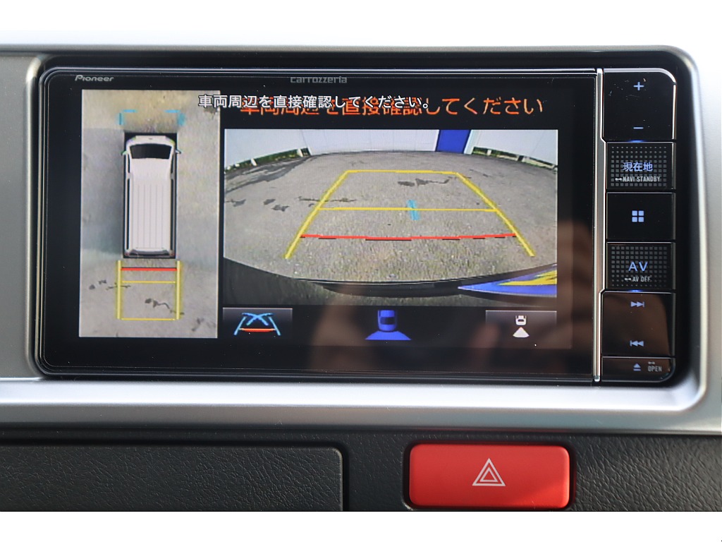 360度車両周辺が確認可能なパノラミックビューモニター装着済み♪