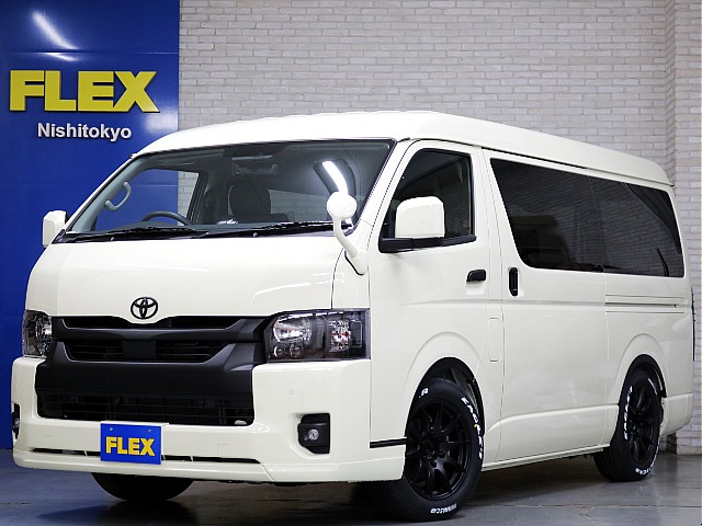 新車ハイエースＶワイドスーパーＧＬ１ナンバー５人乗り特設ライトイエローカスタム車両入庫！！シンプルにスポーティーに仕上げた１台！！アルパイン１１インチナビ装備済！！