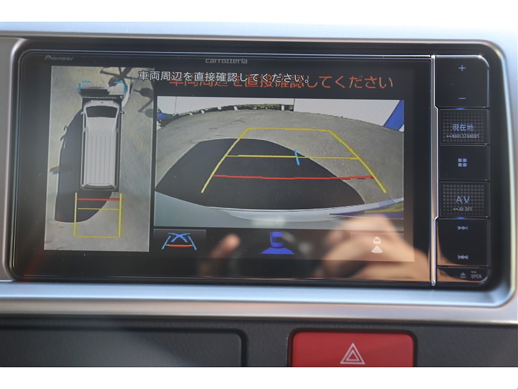 360度車両周辺が確認可能なパノラミックビューモニター装着済み♪
