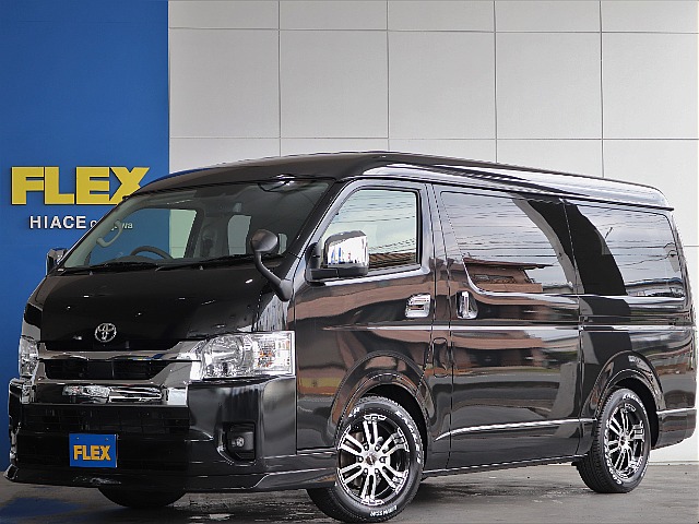 【新車】ハイエースワゴン　ガソリン2WD　ブラックマイカ スタンダードパッケージに大人気のフローリング施工済みのお車入庫致しました☆☆