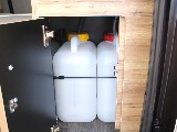 13Lの給排水タンクを装備しております！