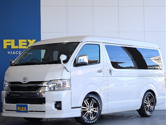 【新車】ハイエースワゴン　ガソリン　2WD　パールホワイト NEWAS内装架装に大画面ナビにフリップダウンモニター付のお車入庫致しました☆☆