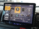 BluetoothやCD、DVD、TVなど使用可能で運転中も快適に過ごせます！！