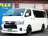 新車ダークプライムⅡガソリン２ＷＤ！フローリングＰＫＧが完成です☆