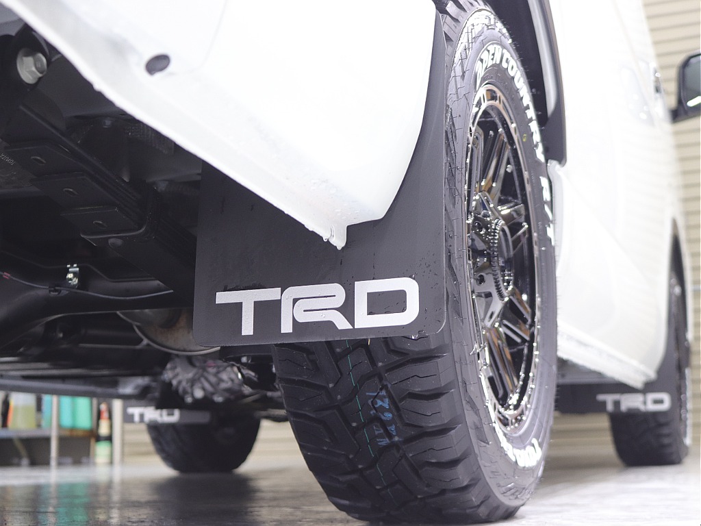トヨタ ハイエース ワゴン2.7GLロング ミドルルーフ 4WD 【T-Force】【スマートベッド】 北海道の詳細画像 その11