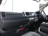 トヨタ ハイエース ワゴン2.7GLロング ミドルルーフ 内装架装Ver１！ 栃木県の詳細画像 その4