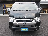 新車ハイエースワゴンＧＬファミリーに好評のＶｅｒ１シートアレンジ施工済み！！アルパイン１１インチナビ１２．８フリップダウンモニタービルトインＥＴＣ２．０ＨＤＭＩソケット装備！！