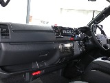 トヨタ ハイエースバン 5D2.8DTスーパーGLダークプライムⅡL 4WD 小窓付き！ベッドキットパッケージ！ 栃木県の詳細画像 その4