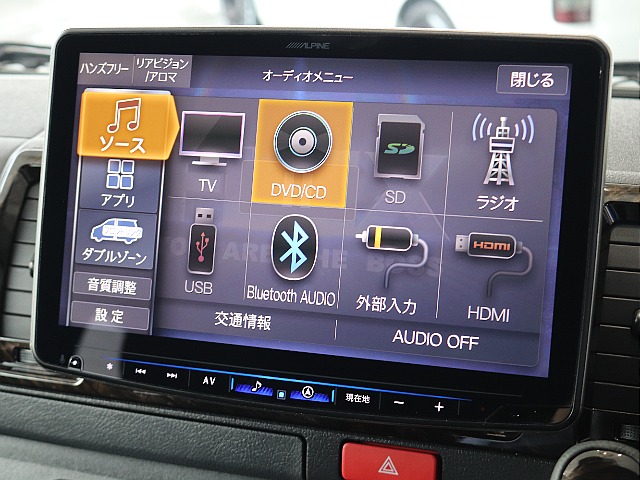 大人気のアルパインBIG-X11インチが装着されております！！Bluetooth、DVD、CD、TVの視聴が可能です☆