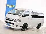 新車　ハイエースワゴンＧＬ　１０人乗り３ナンバー登録　ガソリン２ＷＤ　床張りスタンダードＰＫＧ！