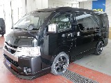 新車ハイエースワゴンＧＬファミリーに好評のＶｅｒ１シートアレンジアルパインツインナビパッケージ装備！！ビルトインＥＴＣ２．０ＨＤＭＩソケット装備！！ＦＬＥＸオリジナルパーツ多数装備済！！