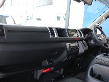 トヨタ ハイエース ワゴン2.7GLロング ミドルルーフ フルフラット可能！内装架装NEWAS 栃木県の詳細画像 その4
