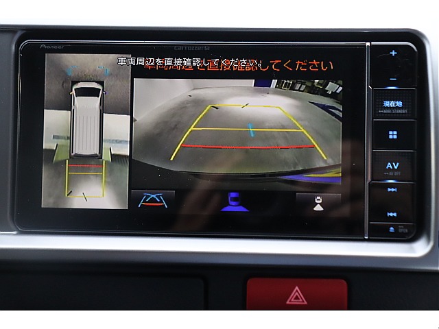 360度車両周辺が確認可能なパノラミックビューモニター装着済み♪