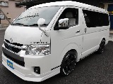 新車ハイエースワゴンＧＬ４ＷＤＦＬＥＸオリジナルキャンピングカーBELUGA入庫！！大人6人乗車、就寝２名の使い勝手良好な１台！！ＦＬＥＸオリジナルパーツ多数装備済み！！