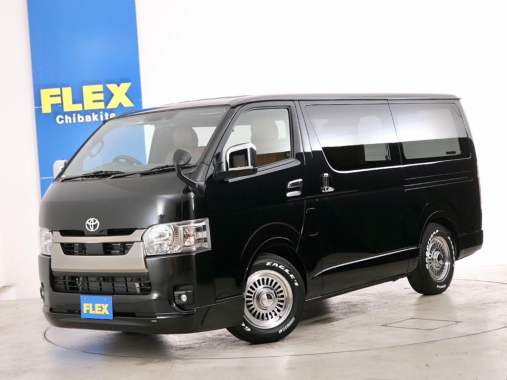 新車　ハイエースバン　Ｓ－ＧＬ　特別仕様車【ダークプライムⅡ】　５人乗り４ナンバー登録　ガソリン２ＷＤ　ベッドカスタムＰＫＧ！